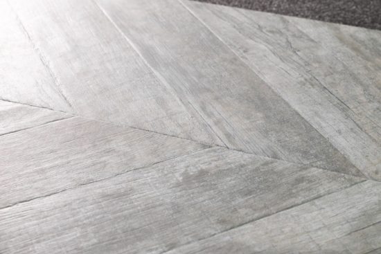 Rafter Chevron 50x100 Ceniza | Xana System